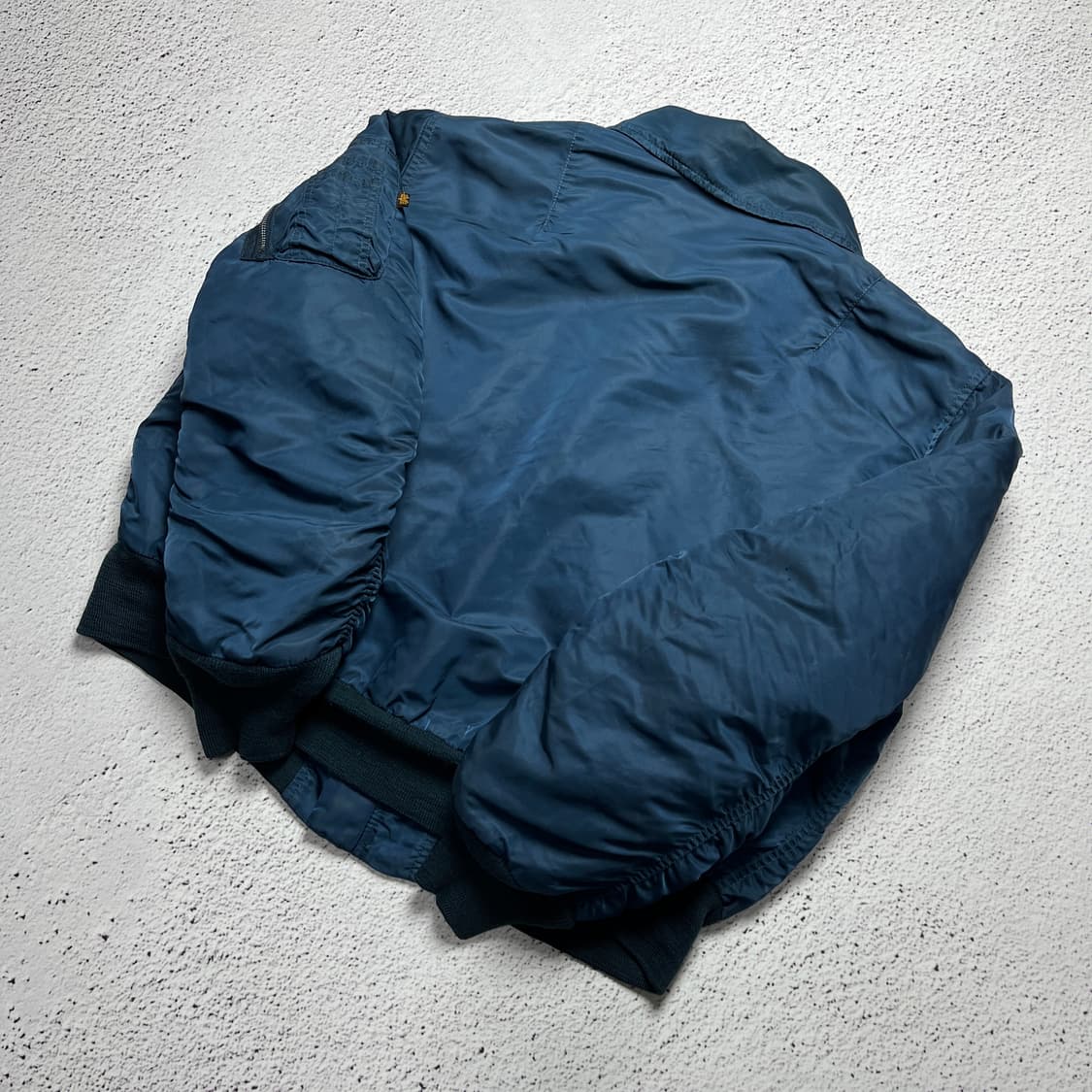 Alpha Industries B-15 Flight Jacket 상품이미지6