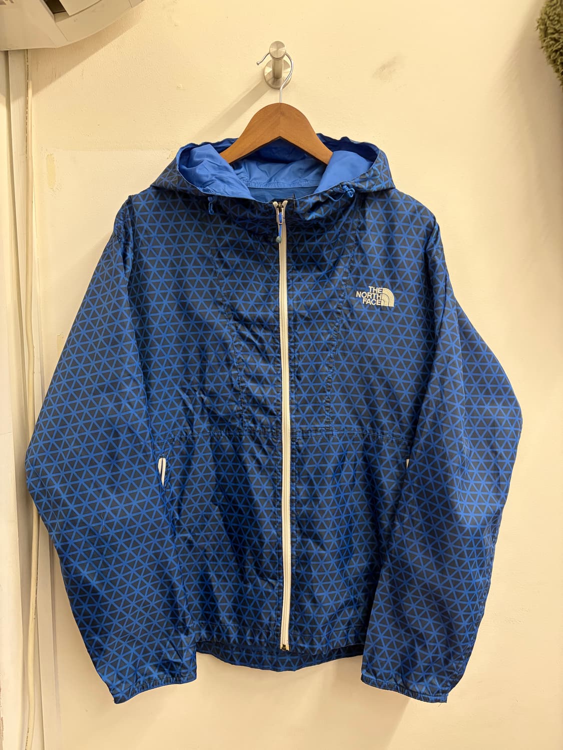 N300. 노스페이스 바람막이 자켓 상품이미지1