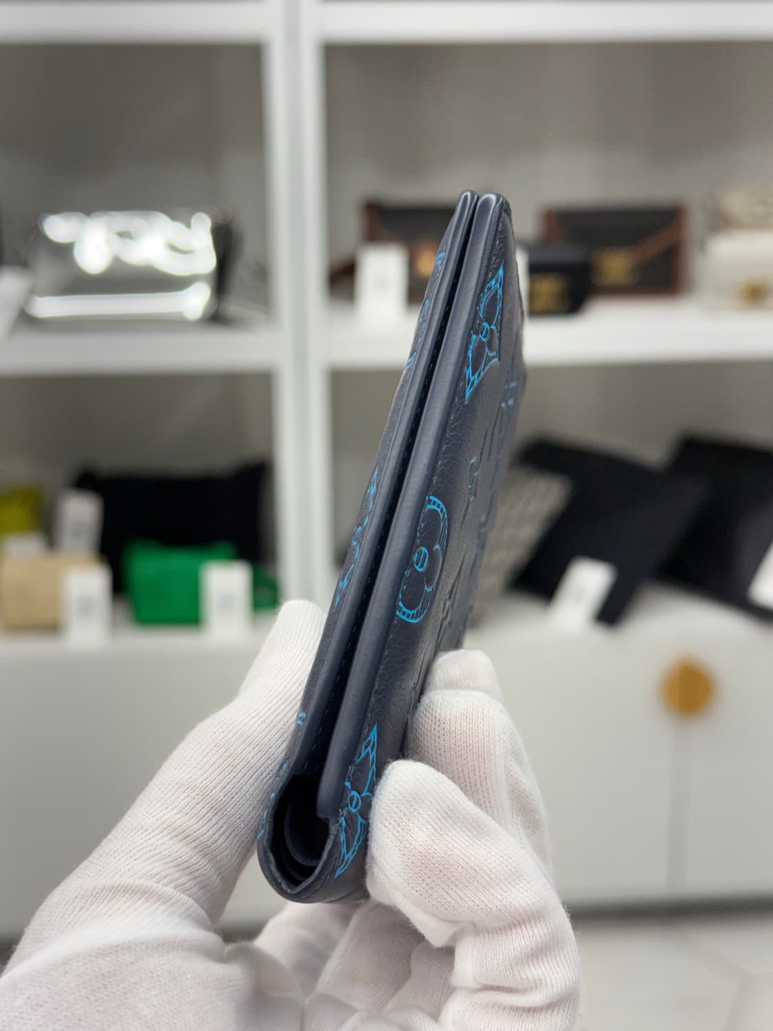 [OS] 루이비통 쉐도우 멀티플 월릿 반지갑 상품이미지5