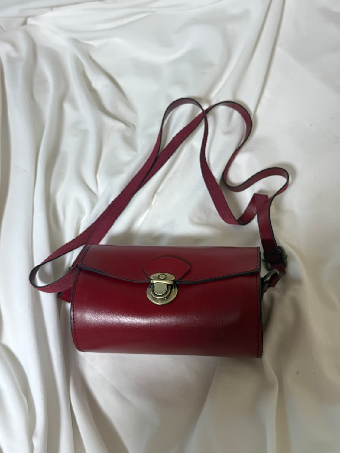 그리스 수제 레드 가죽 미니백 상품이미지1
