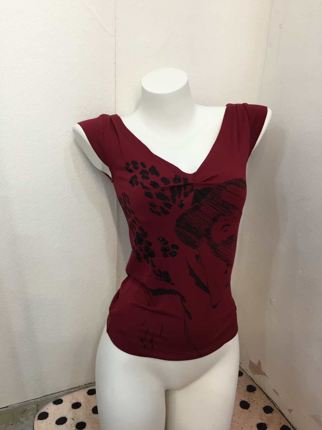 MNGjeans 비즈 프린팅 티셔츠 상품이미지4