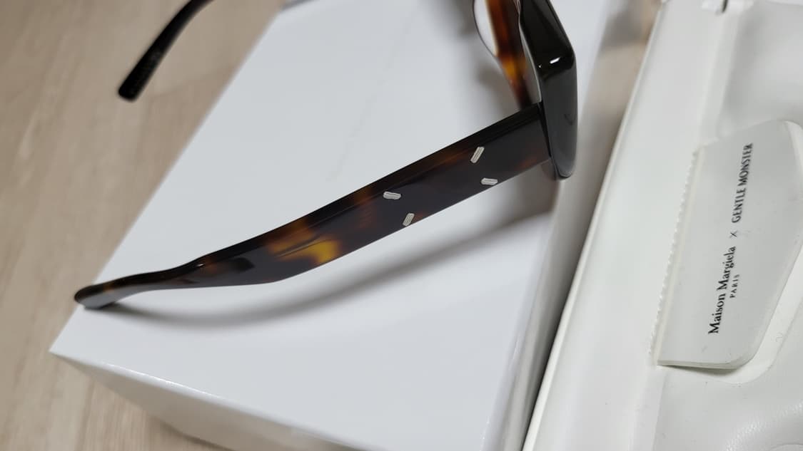 젠틀몬스터 x 마르지엘라 콜라보 mm008 새상품 호피 상품이미지5