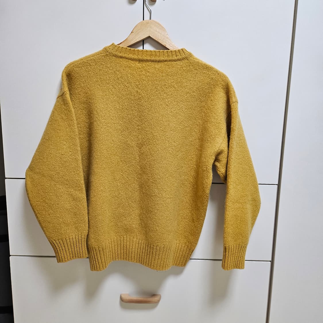 버버리 머스타드 니트티 상품이미지2