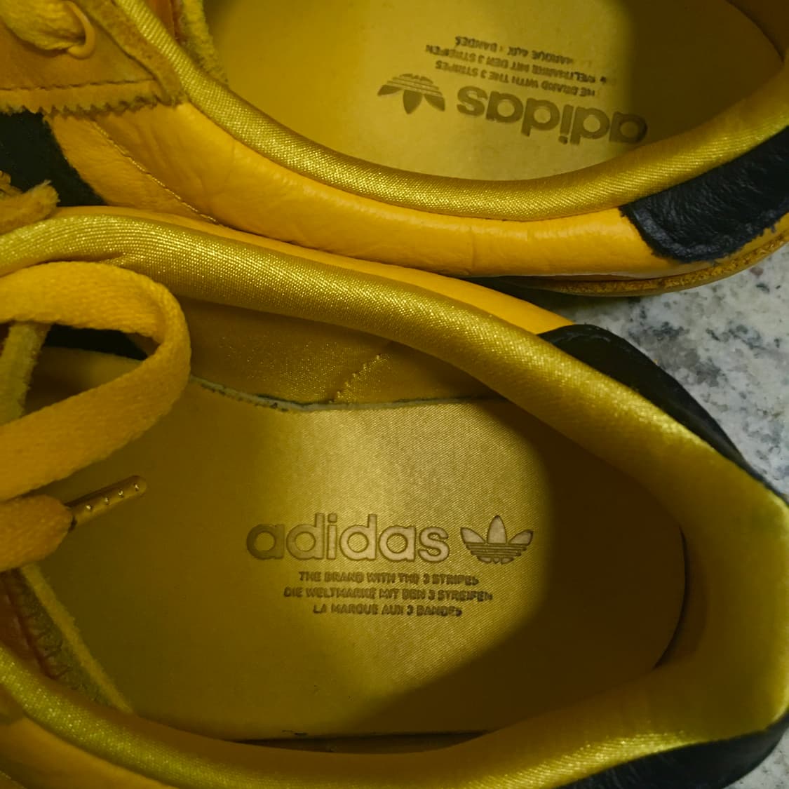 아디다스 재팬 옐로우 스니커즈 상품이미지3