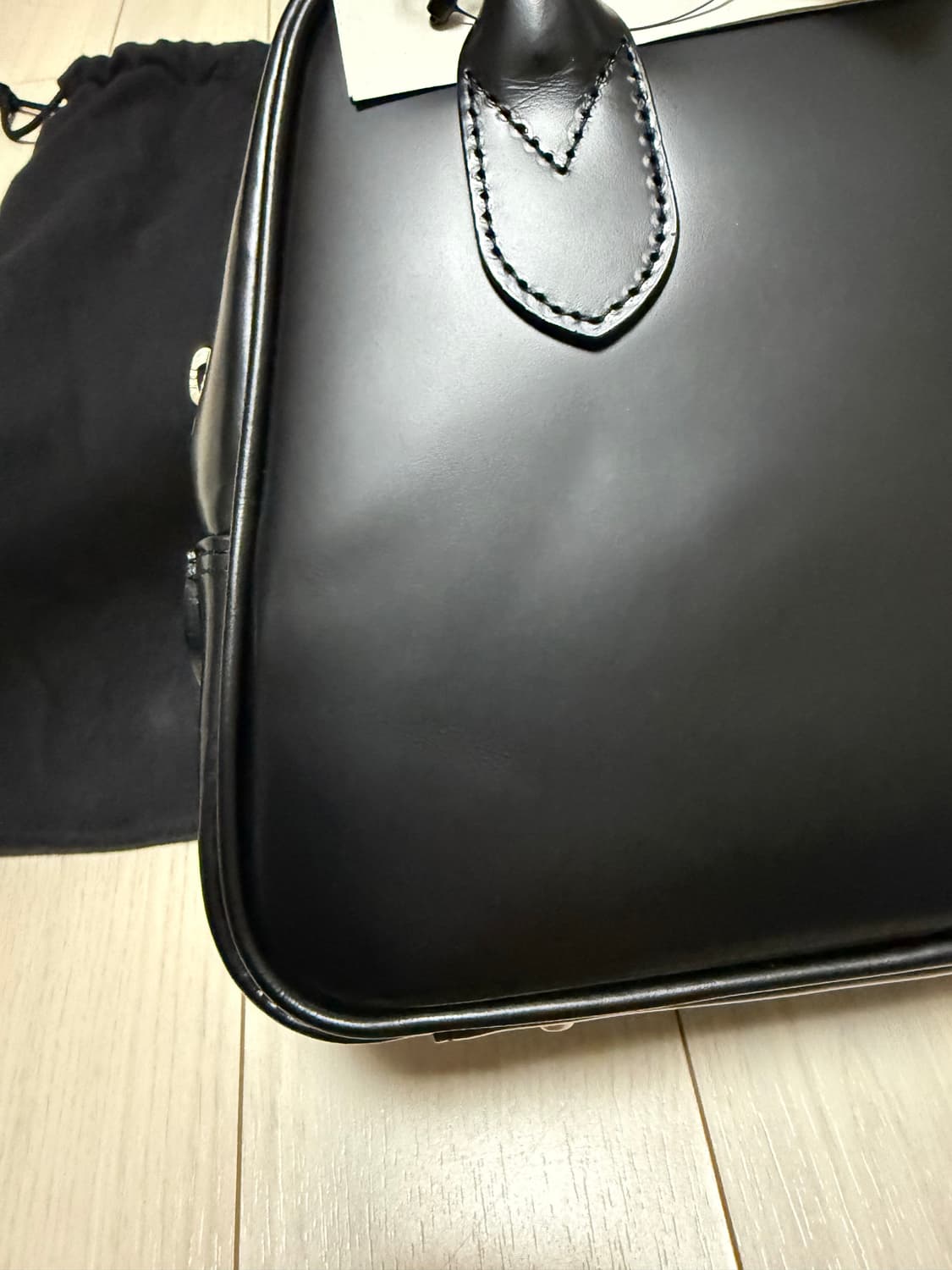 (새상품) 꼼데가르송 아오야마 라운드 2호 상품이미지4