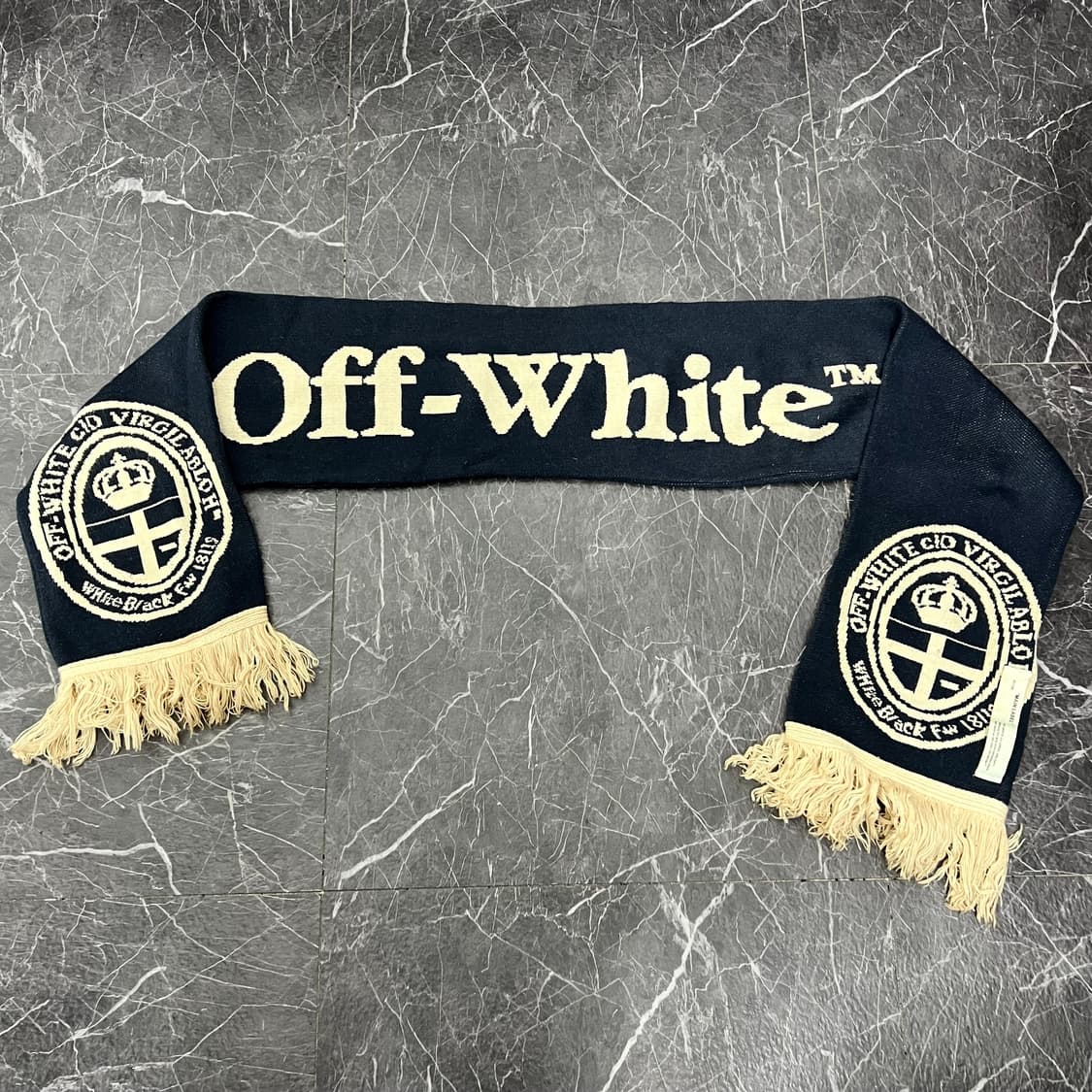 오프화이트 처치 스카프 상품이미지4