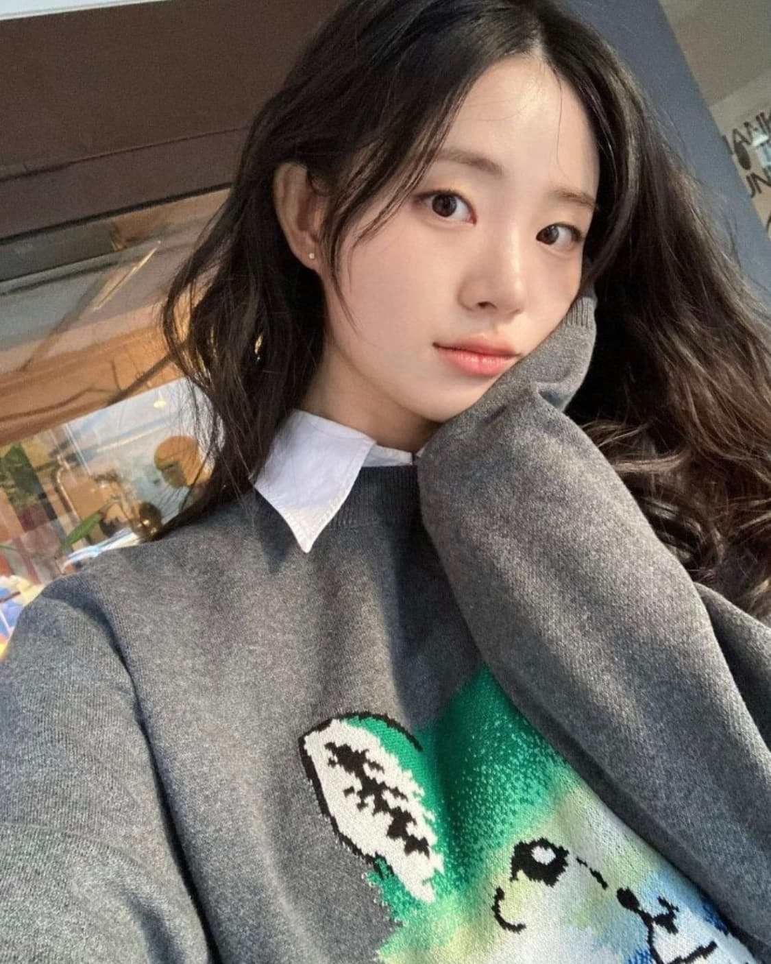 [L] 메종키츠네 바이브런트 폭스헤드 니트(배우 신시아 착용) 상품이미지2