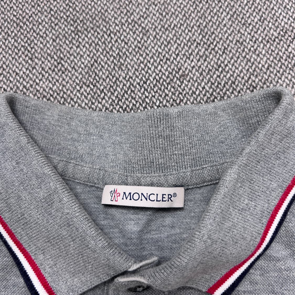 몽클레어 그레이 패치 카라티(M) 상품이미지2