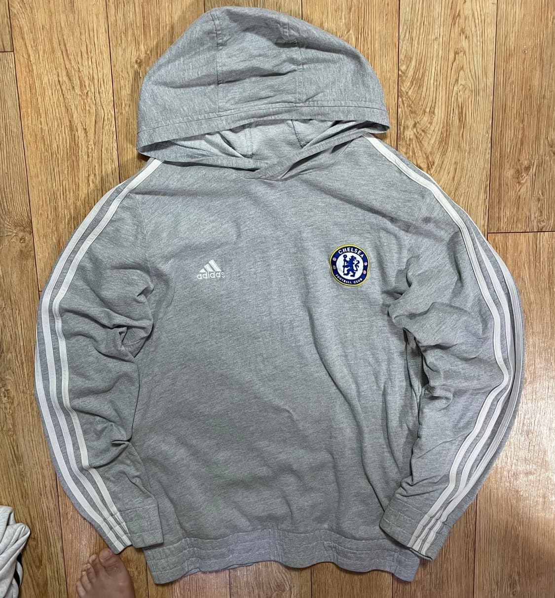 아디다스 첼시 그레이 후드티 축구 긴팔 fc 상품이미지1