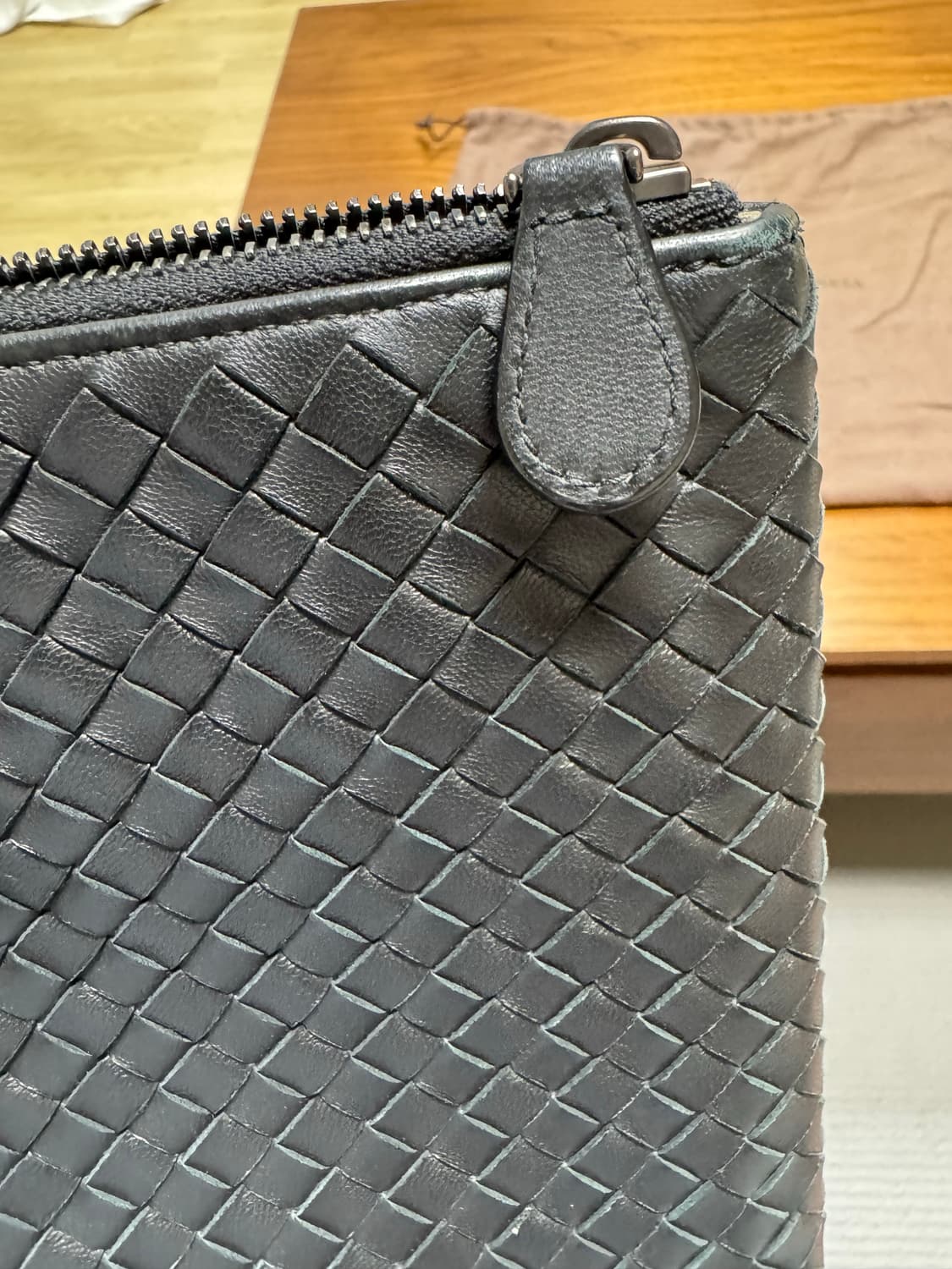 보테가베네타 인트레치아토 클러치백 블랙 상품이미지6