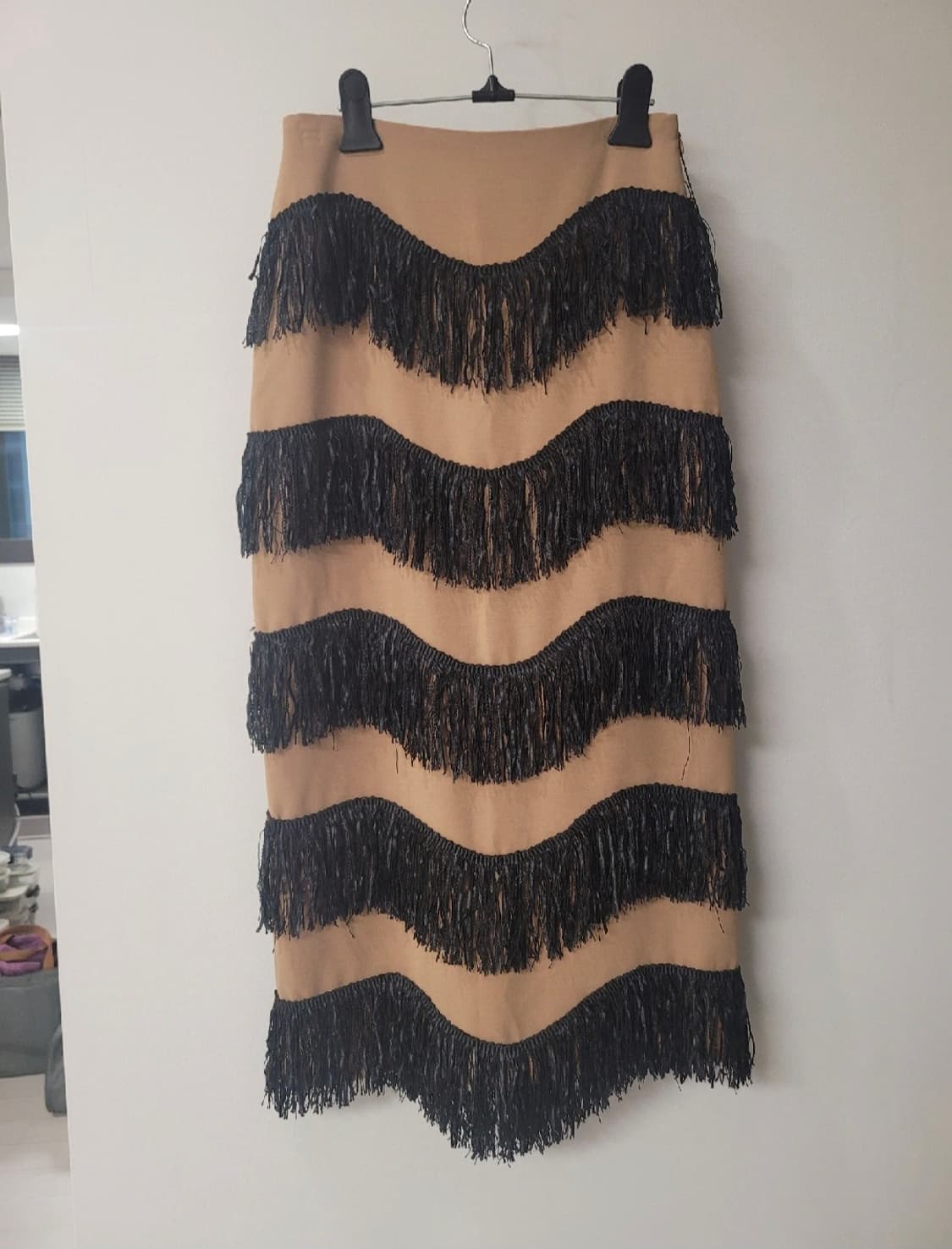 택있는 새상품 테슬 스커트 베이지 상품이미지1