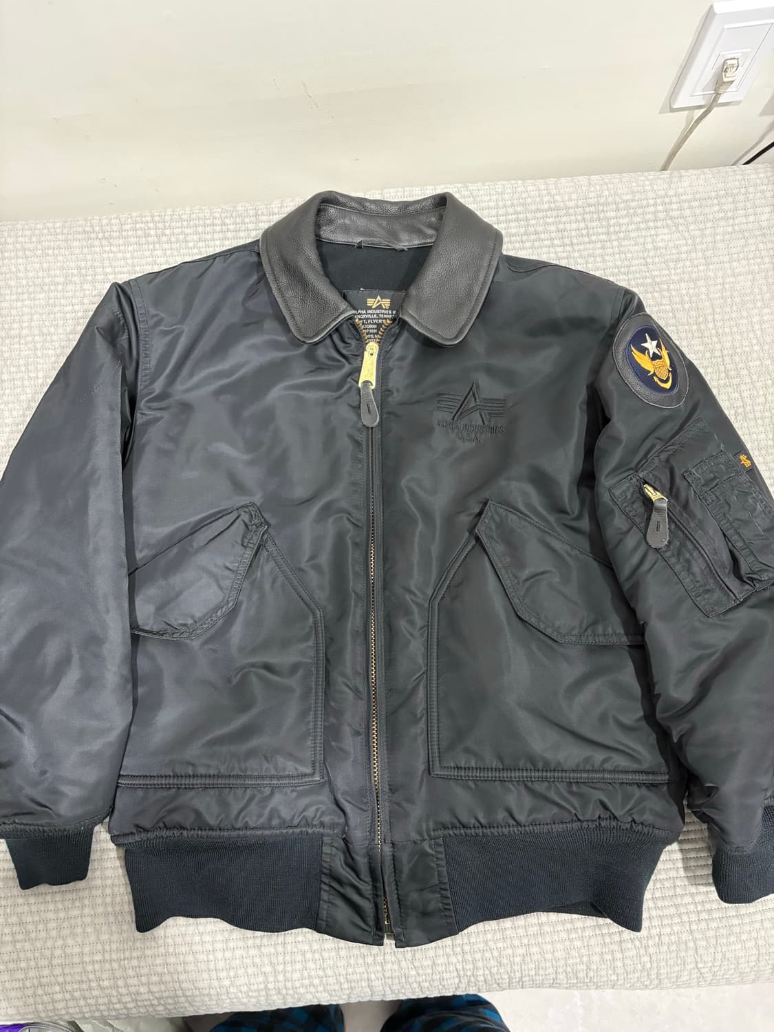 알파인더스트리 90'S CWU-45P m사이즈 팝니다 상품이미지1