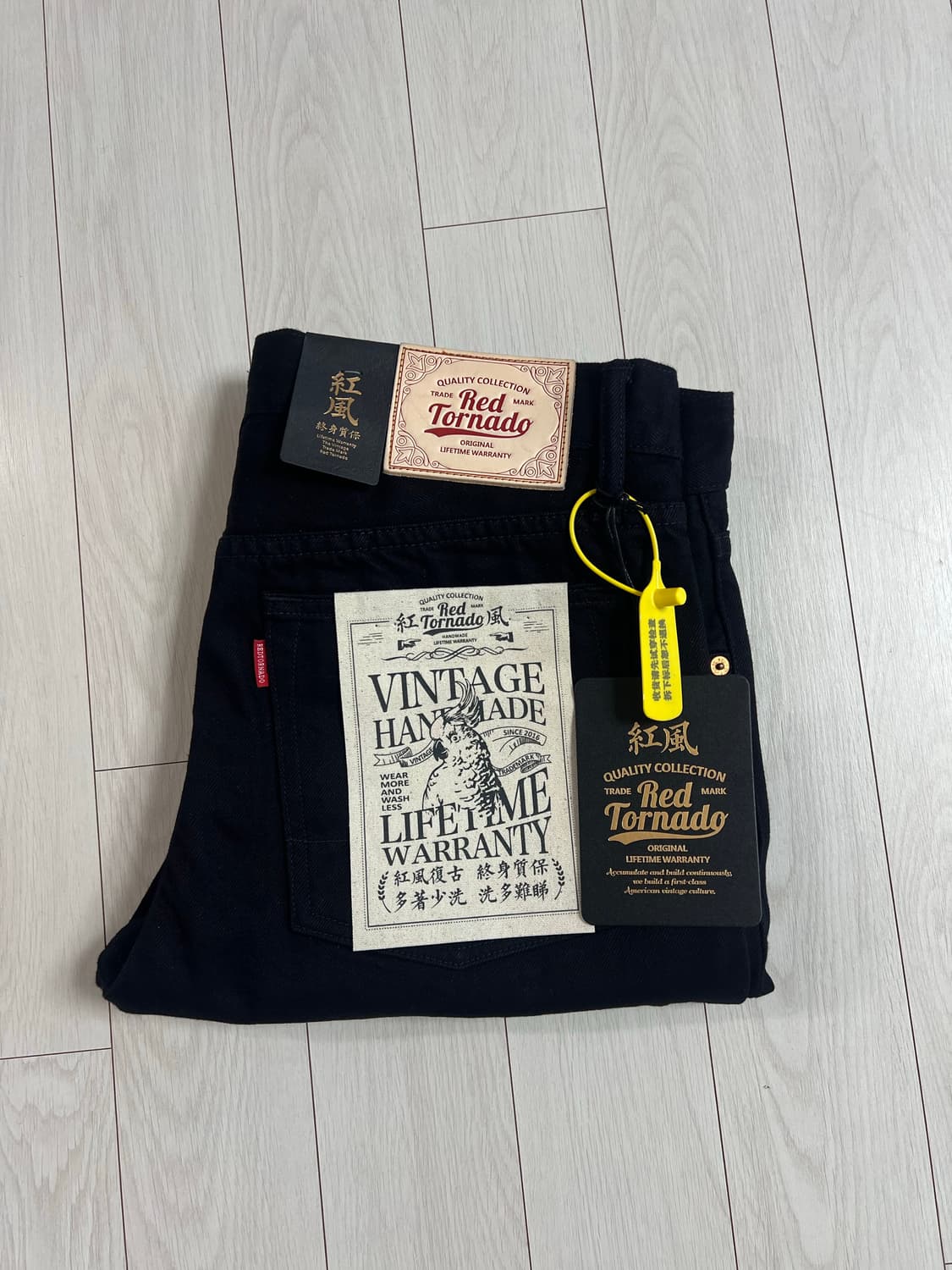 레드토네이도 셀비지 데님 36/32 사이즈 판매합니다 상품이미지3