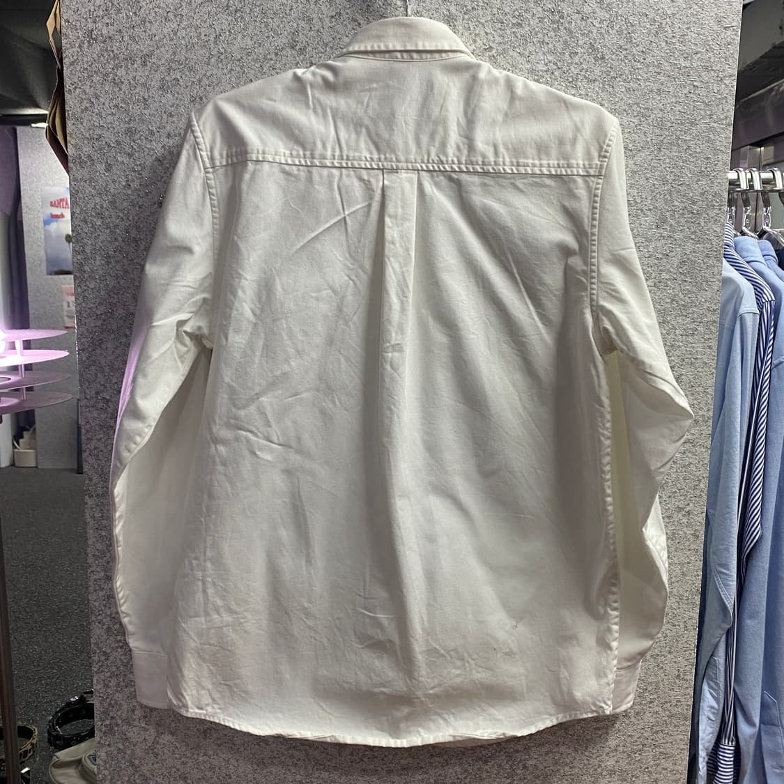 칼하트 스몰로고 WIP 메디슨 화이트 셔츠 B3819 상품이미지5