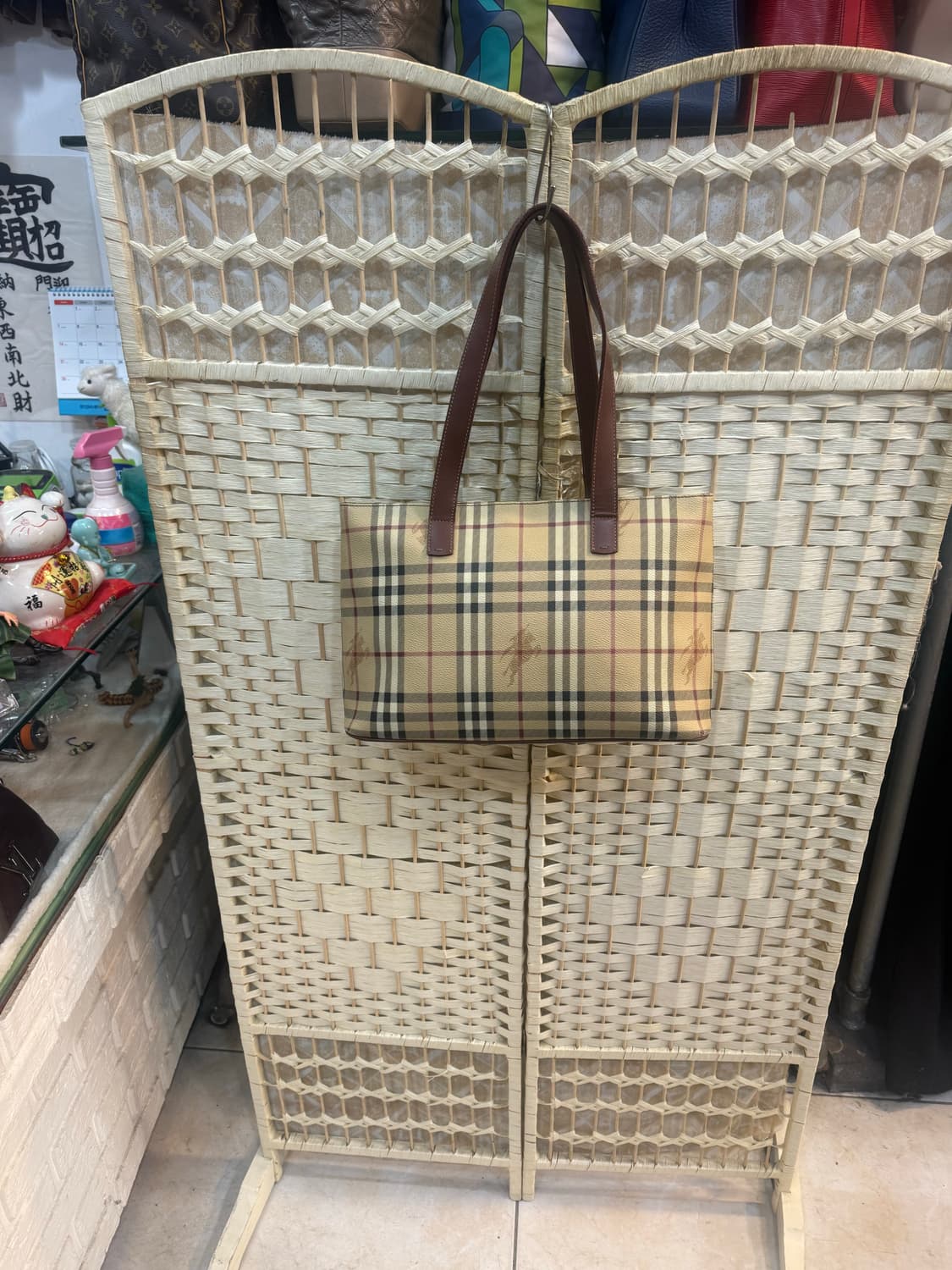 정품 버버리 노바체크 쇼퍼백 팝니다 상품이미지1