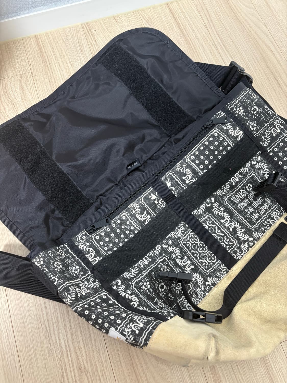 요시다포터X스투시X레인스푸너 메신저백 상품이미지4