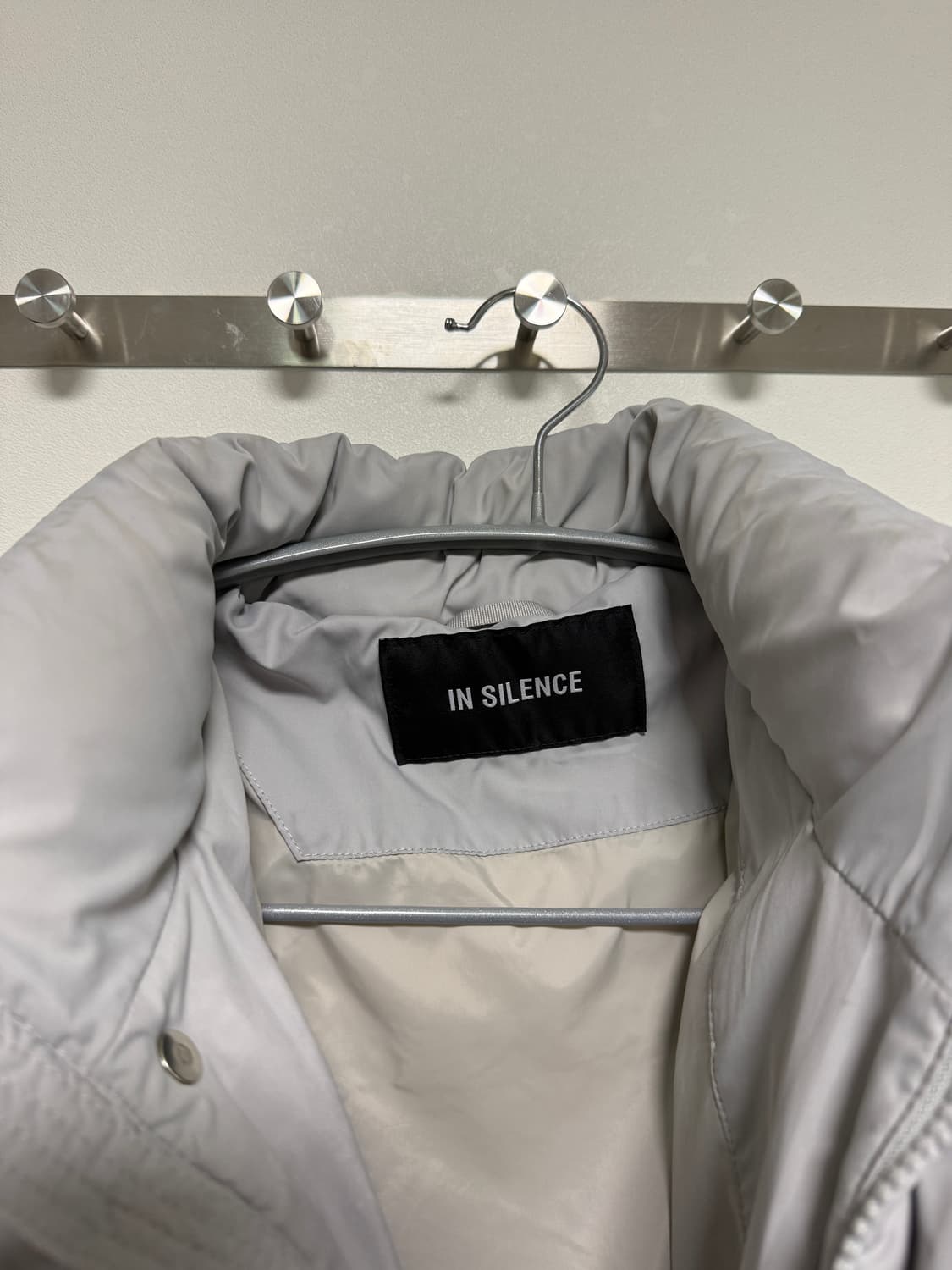 인사일런스 숏패딩 (그레이) 상품이미지8