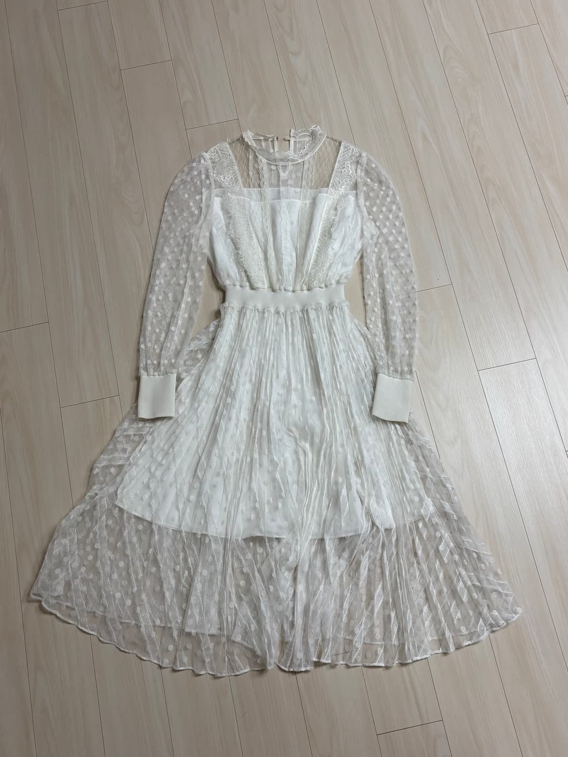 EGOIST 흰색 드레스 상품이미지3