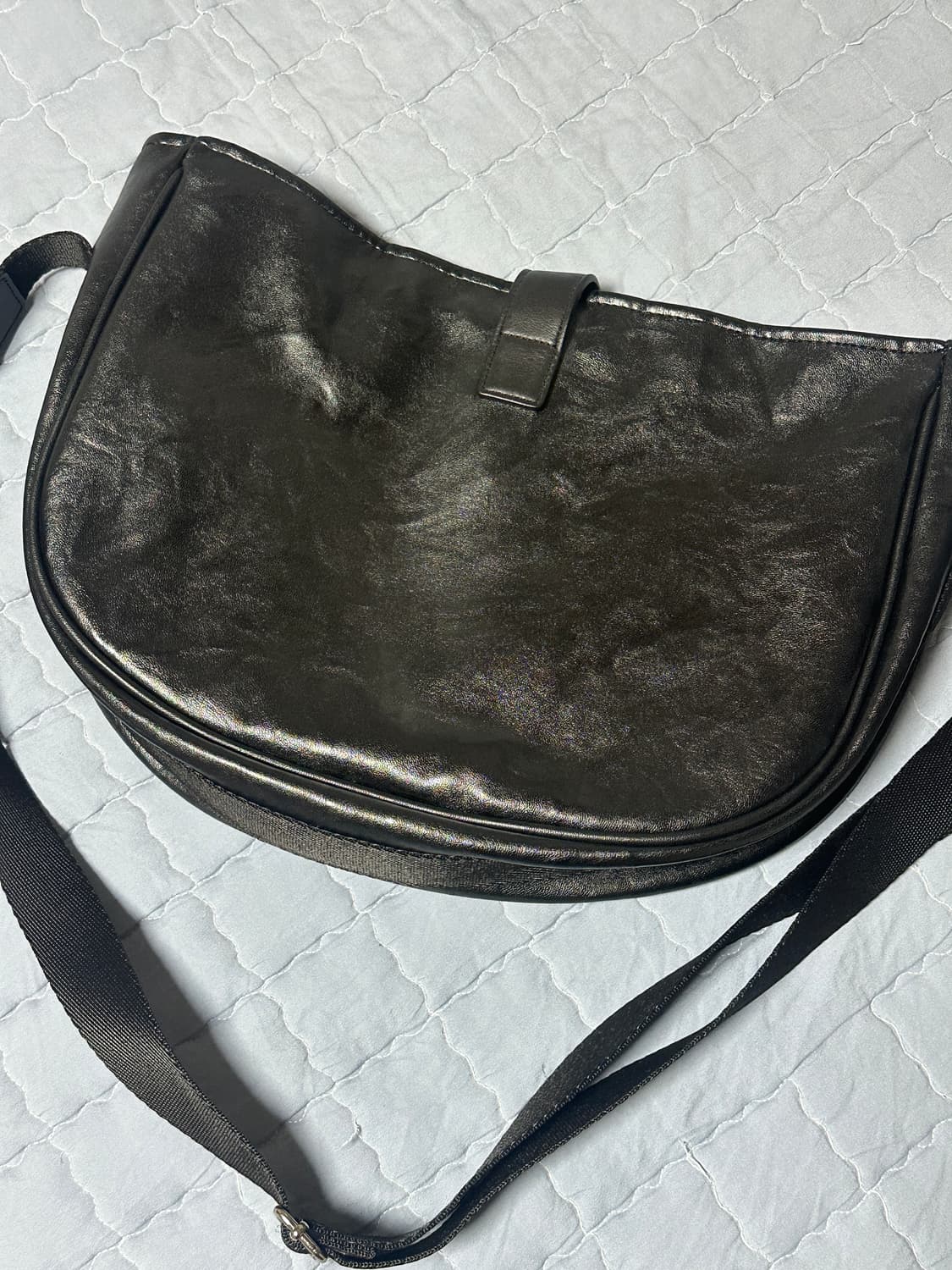 해칭룸 Wavy Bag Middle Faux Leather Black 상품이미지5