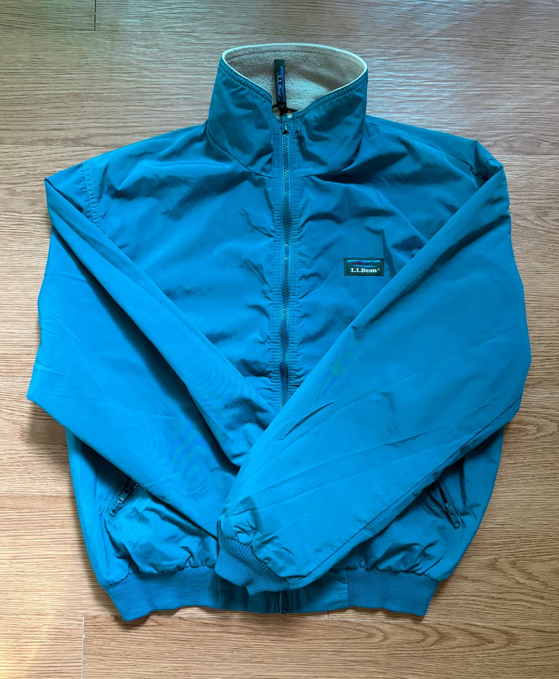 엘엘빈 웜업 자켓 상품이미지1