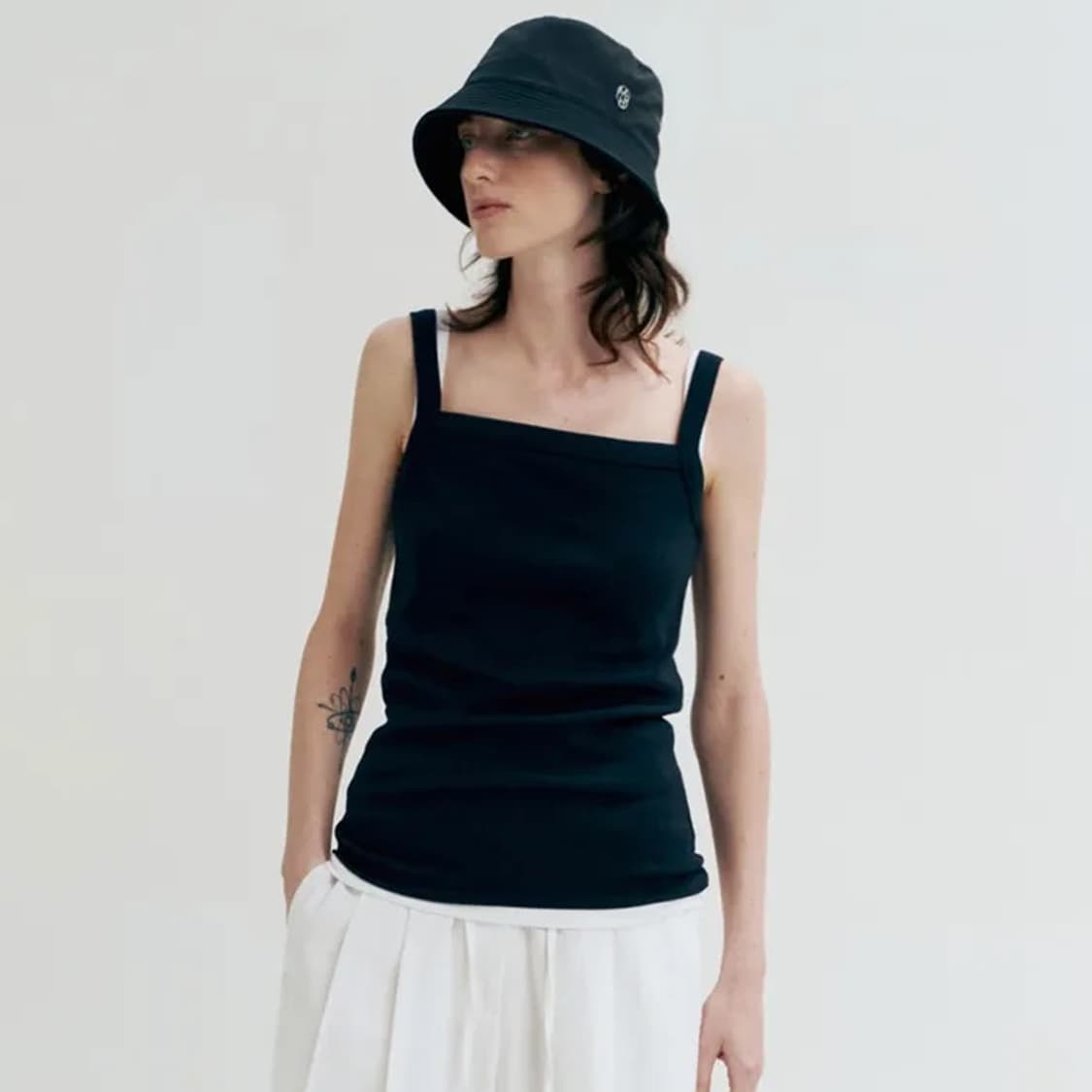 웬위윌 러브 슬리브리스 블랙 새상품 상품이미지1