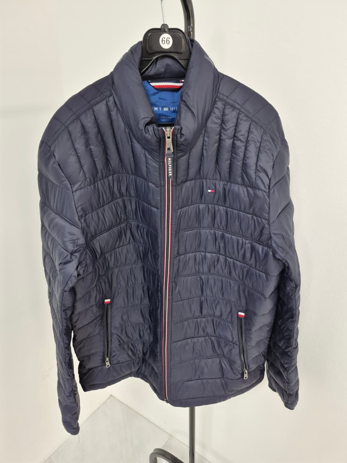 타미힐피거 정품 오리털 경량패딩 M사이즈 실사이즈 100 상품이미지1