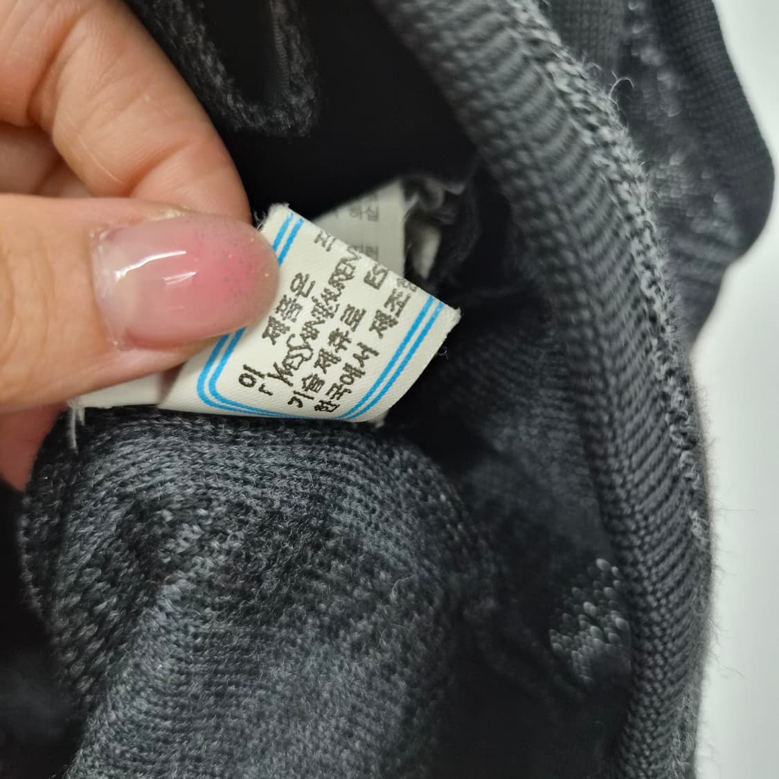 입생로랑 블랙 체크 패턴 니트 조끼 남녀공용 XL 상품이미지8