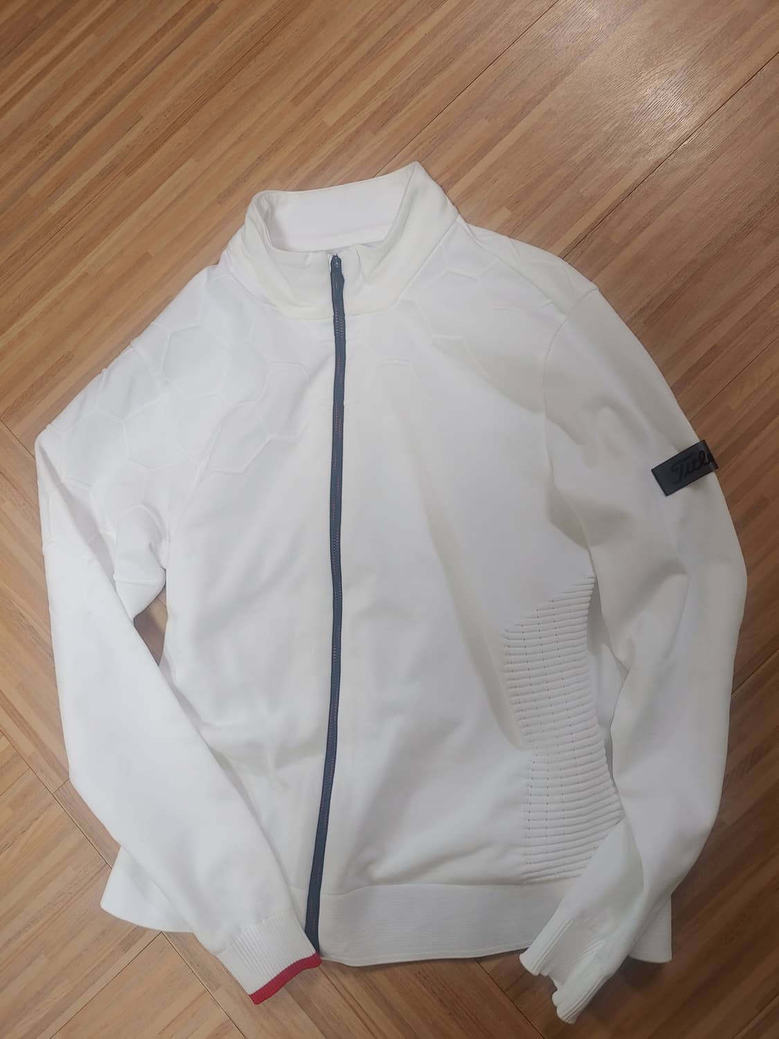 타이틀리스트 투어핏s  집업 100사이즈 상품이미지1