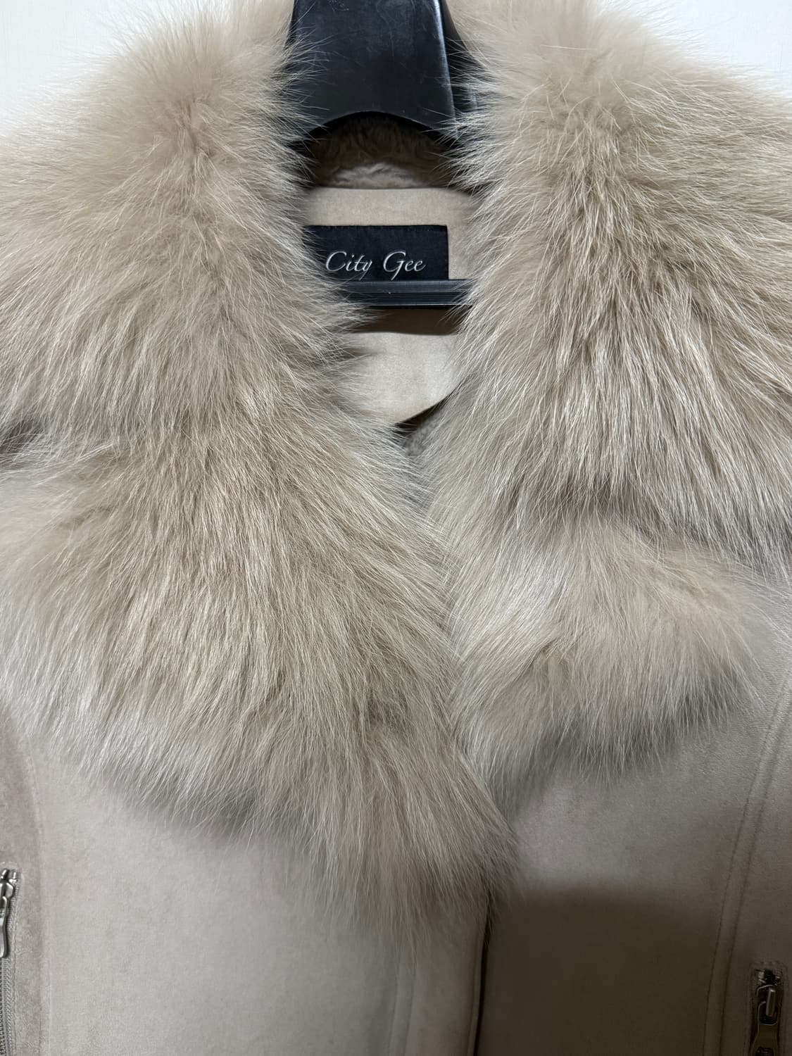 city gee 무스탕 자켓 상품이미지5