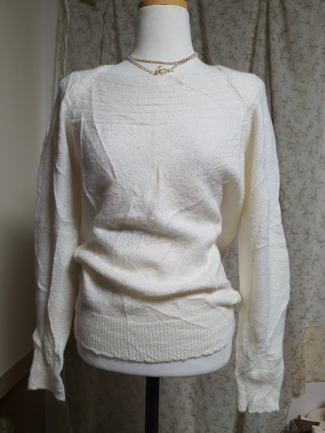 [일본빈티지] 아이보리색 니트 스웨터 상품이미지1
