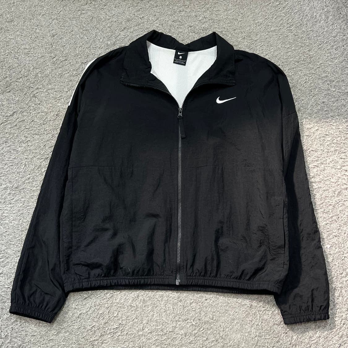 [95] 나이키 바람막이 상품이미지2
