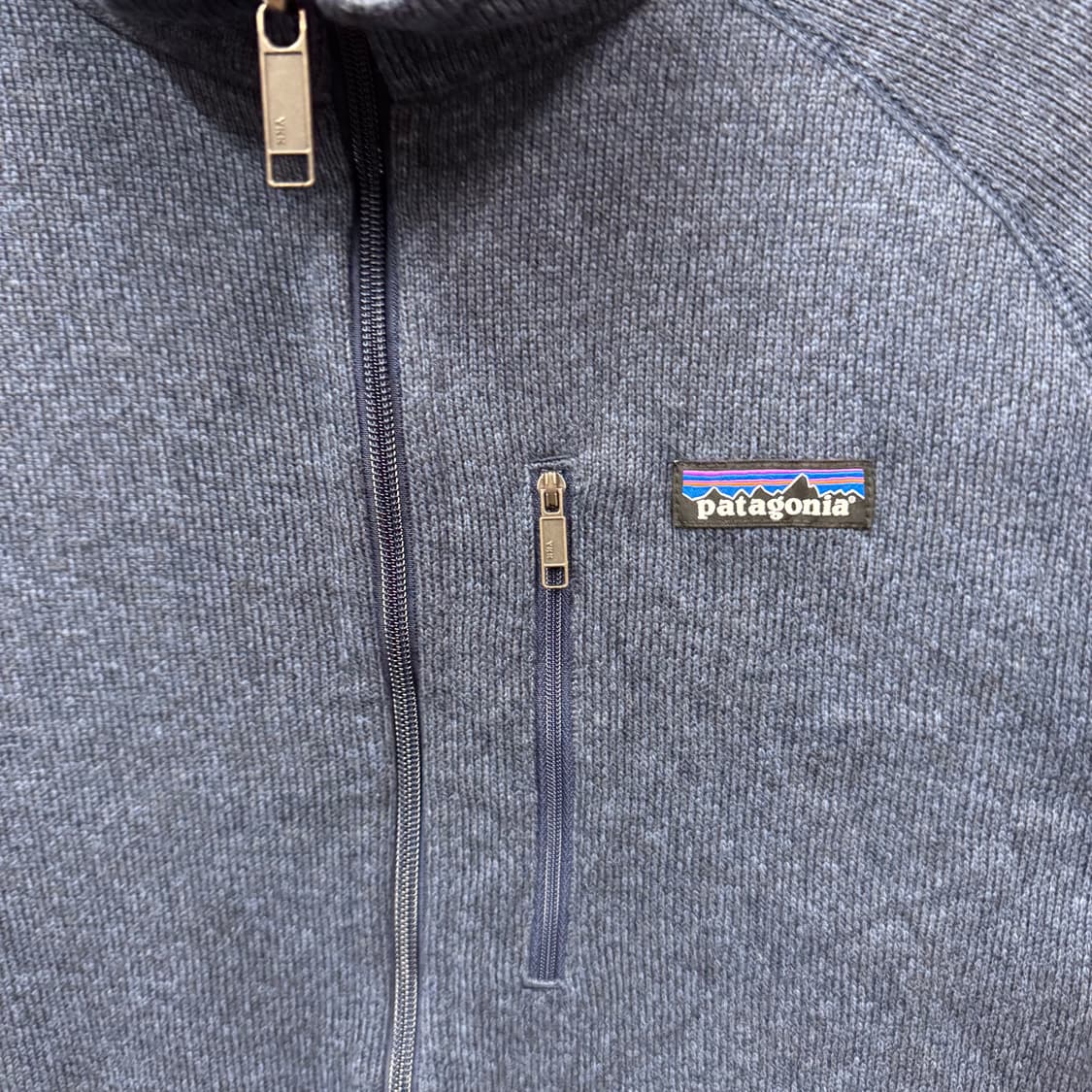 파타고니아 베터 스웨터 집업 전면 집업 포켓 포인트 네이비 상품이미지5