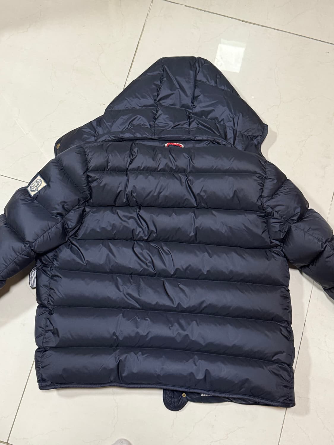 몽클레어 감마블루 패딩 2사이즈 상품이미지7