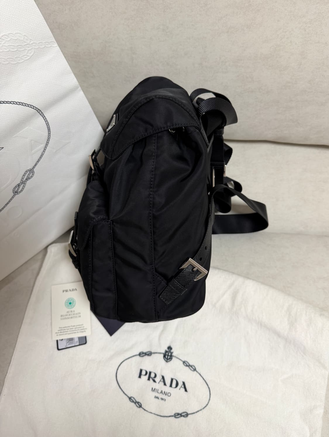 정품 프라다 백팩 스몰 신형 상품이미지7
