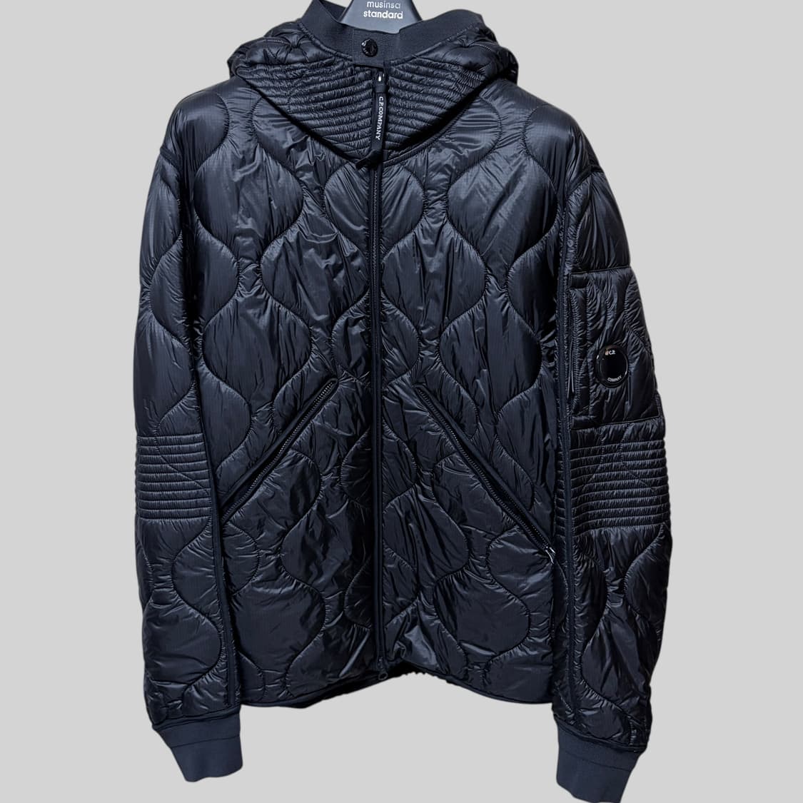 Cp컴퍼니 렌즈 라이너 패딩 블랙 L 상품이미지2