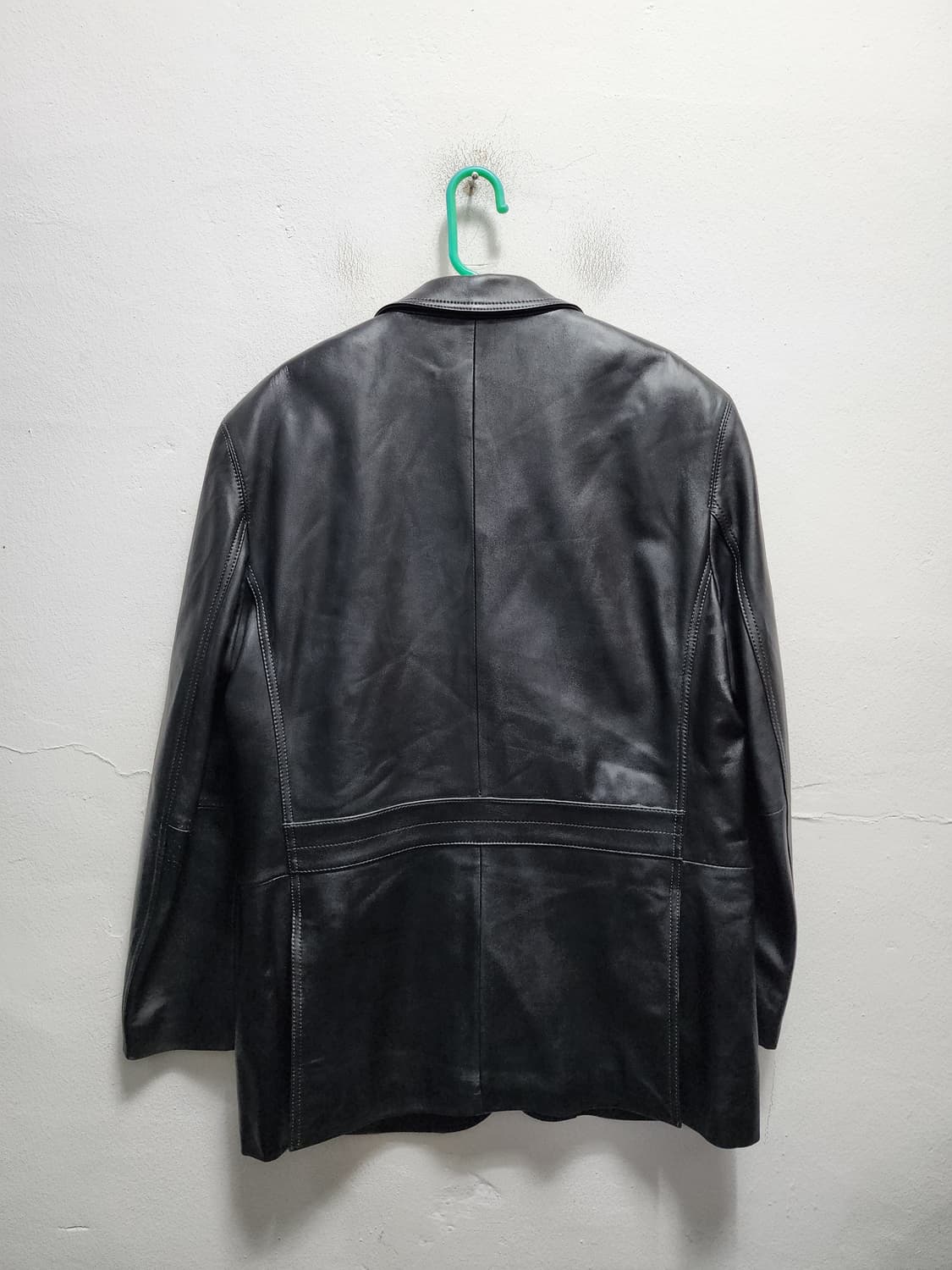 더 수트 하우스 리얼레더 블레이저  상품이미지2