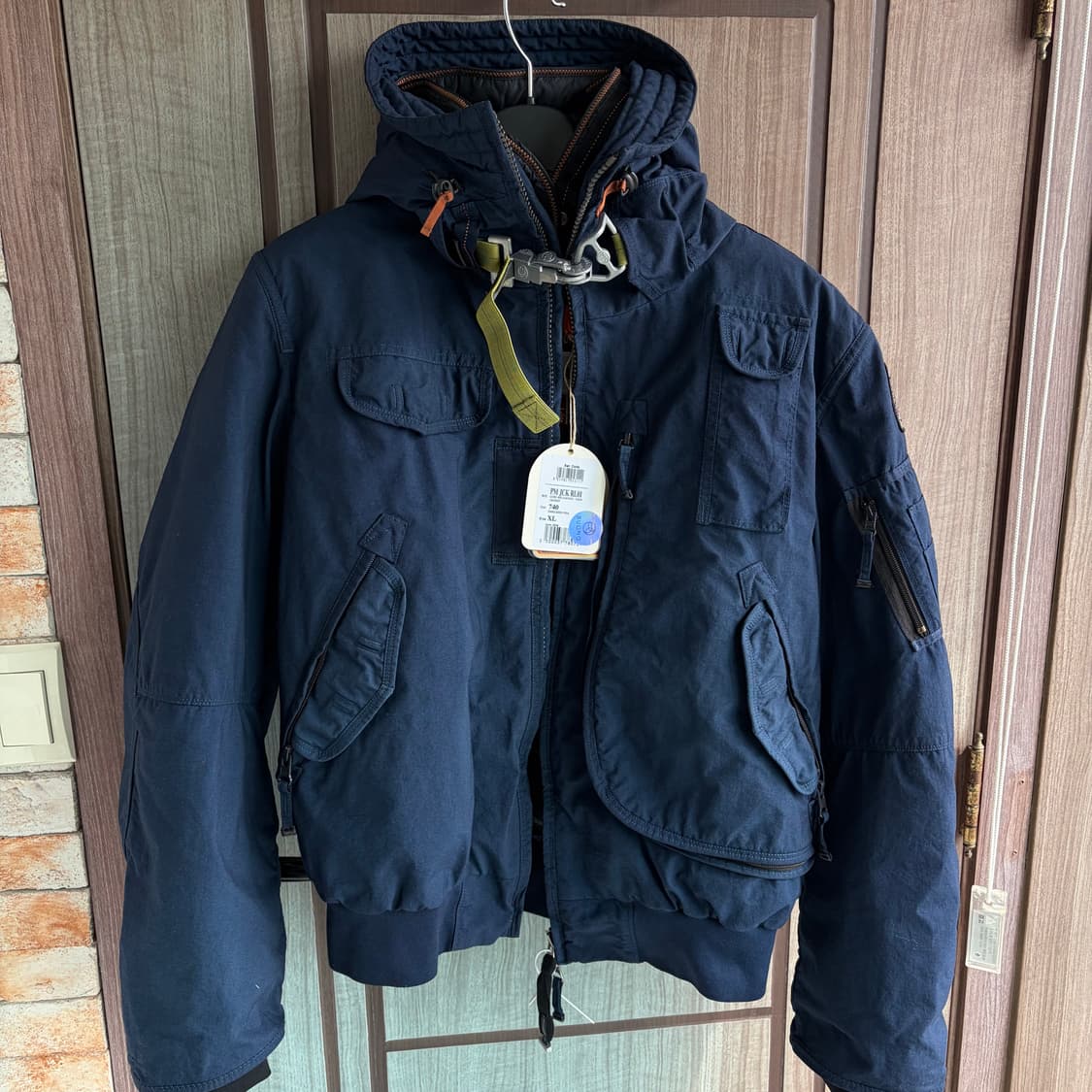 새상품(XL)파라점퍼스 고비 리로드 다운 패딩 네이비 상품이미지1