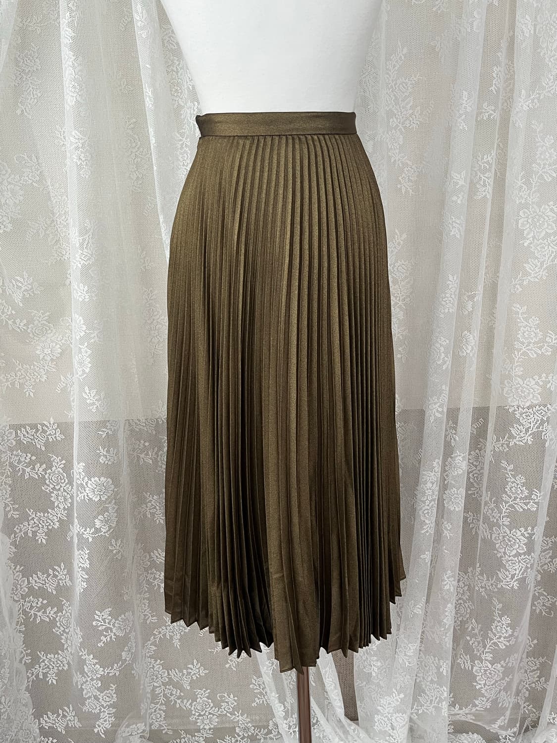 XS) 클럽모나코 플리츠 롱 스커트 골드 상품이미지2