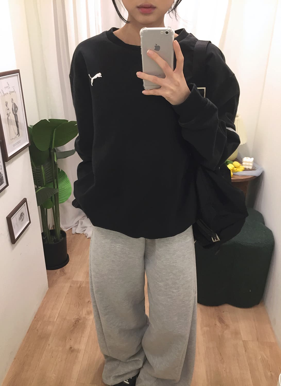 공용 퓨마 오버핏 맨투맨 100 상품이미지1