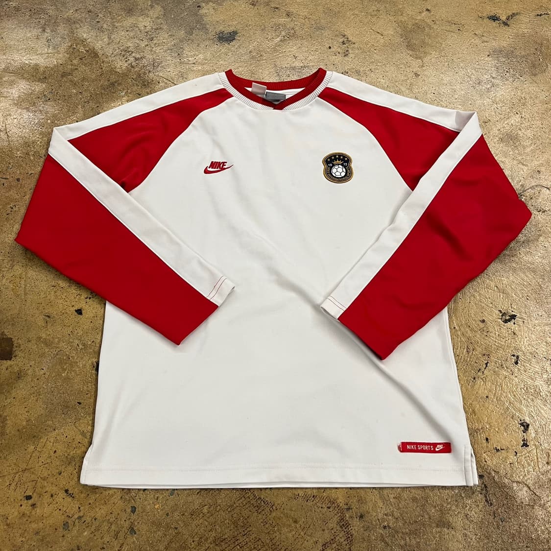 나이키 흰빨 화이트 레드 롱슬리브 긴팔 티  상품이미지2