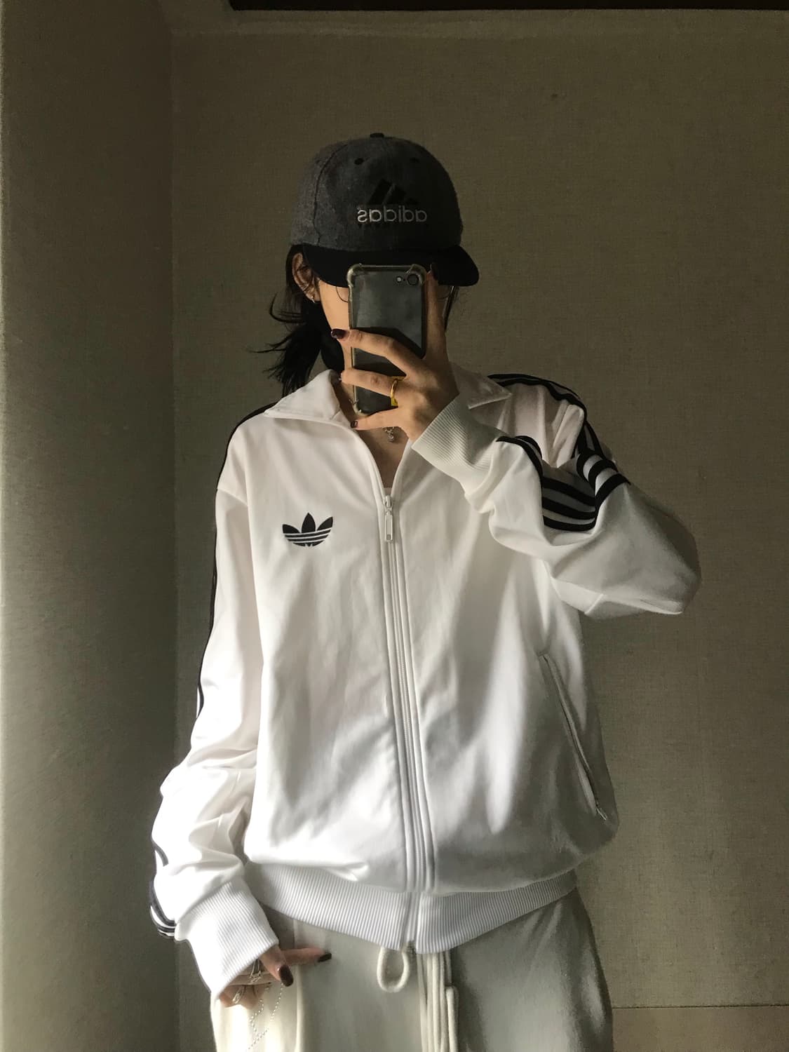 아디다스 흰검 구파이어버드 져지 상품이미지3