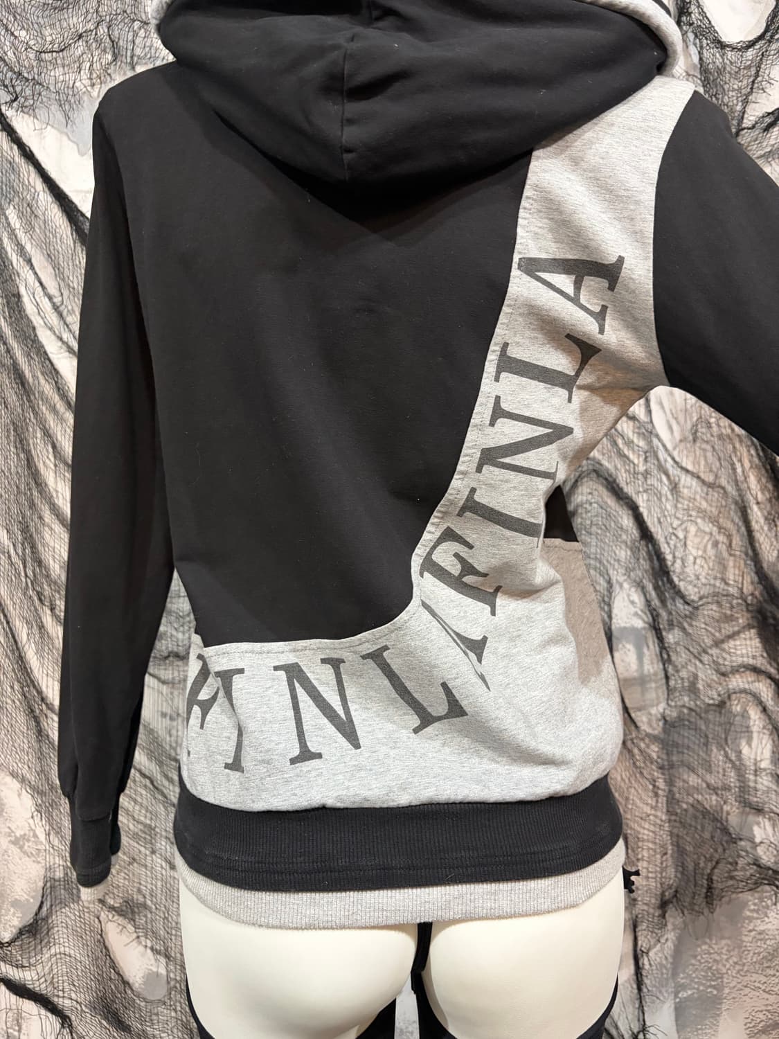 Y2K lettering cubic bear hoodie zip up 상품이미지9