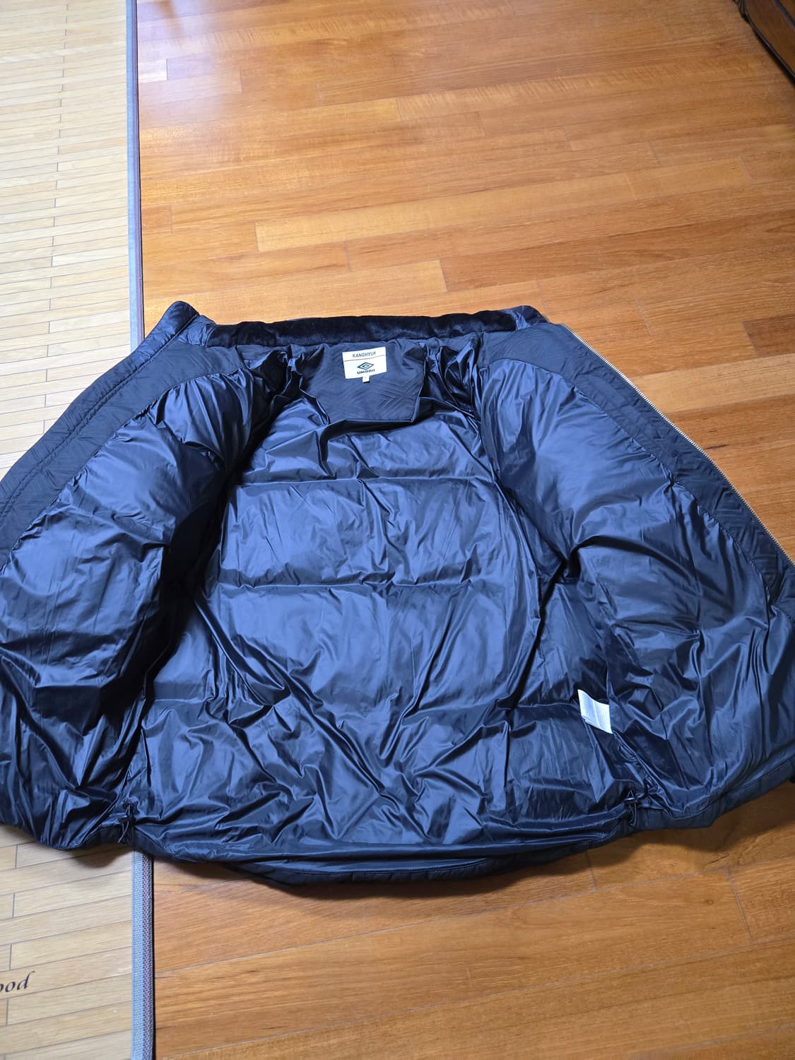 엄브로 패딩 상품이미지3