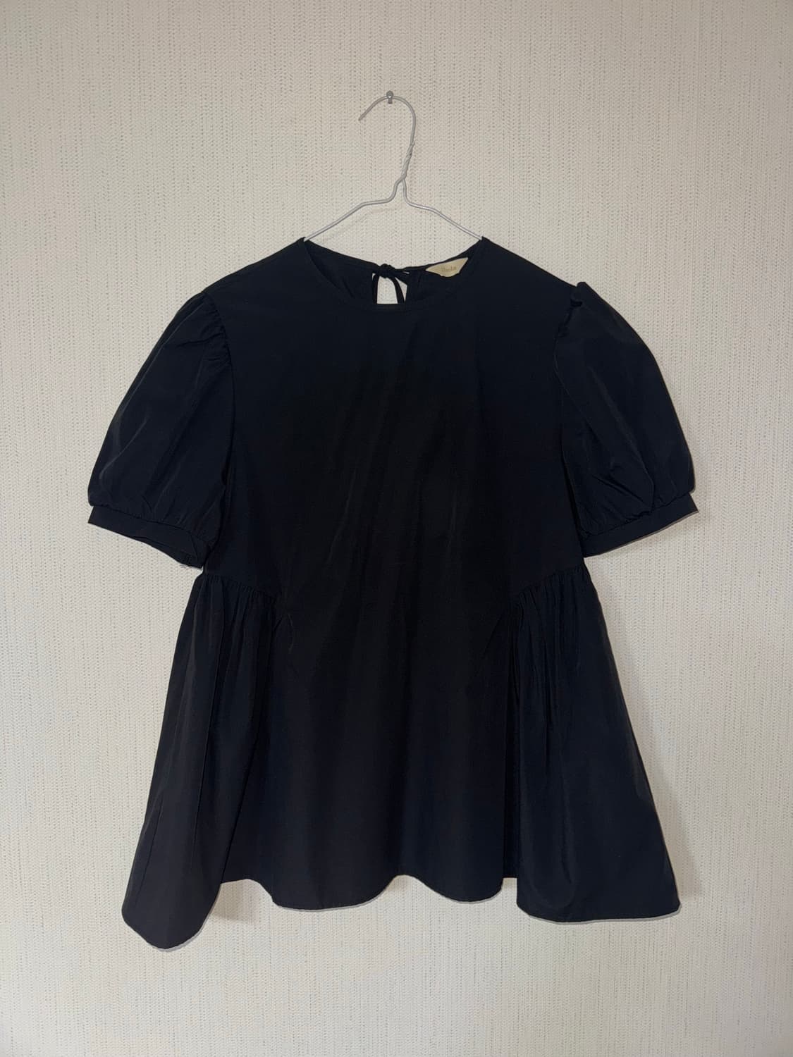 노비야카 하객룩 검정 블라우스 상품이미지4