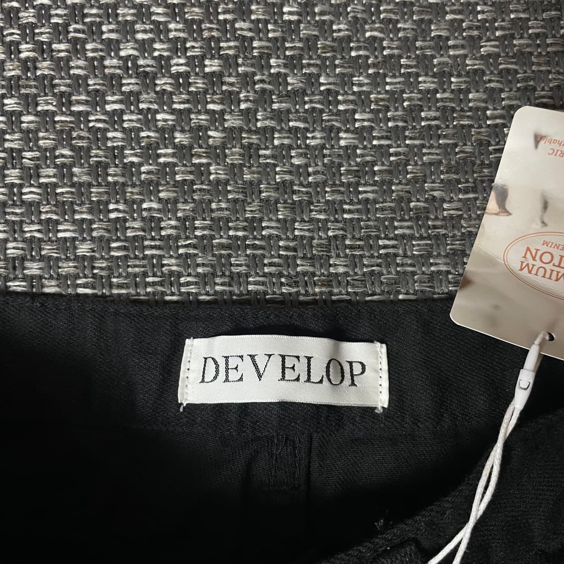 (32) 디벨롭 블랙 데미지 포인트 데님 팬츠 L 상품이미지4