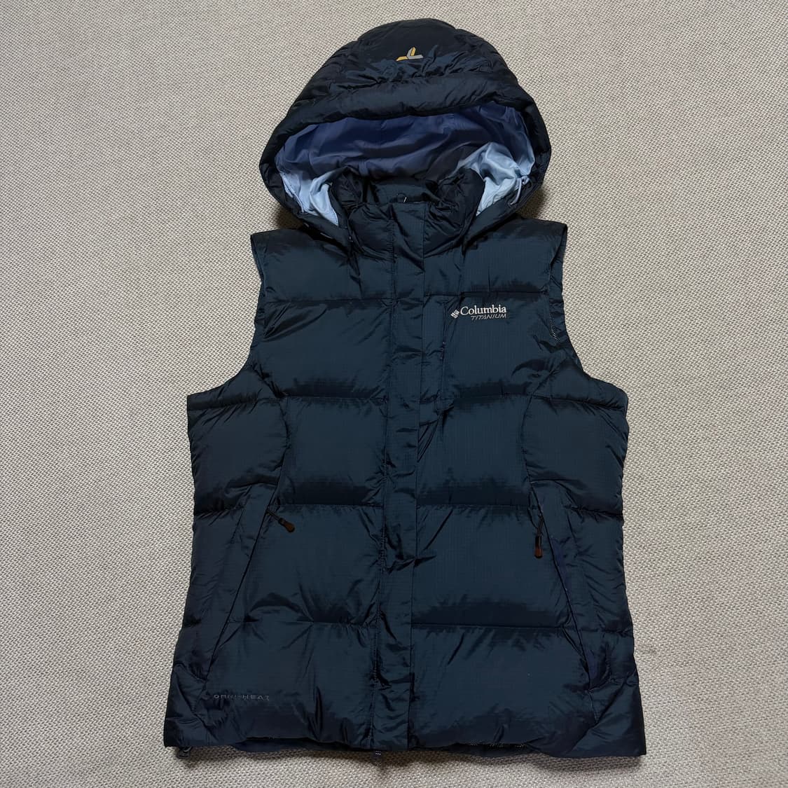 컬럼비아 티타늄 옴니히트 패딩조끼 상품이미지1