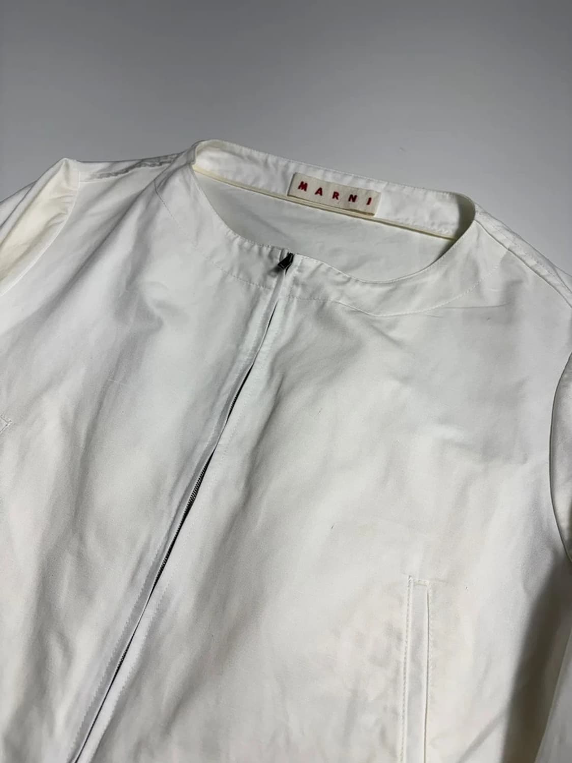 마르니 MARNI 화이트 넥리스 크롭 자켓 R2126 상품이미지2