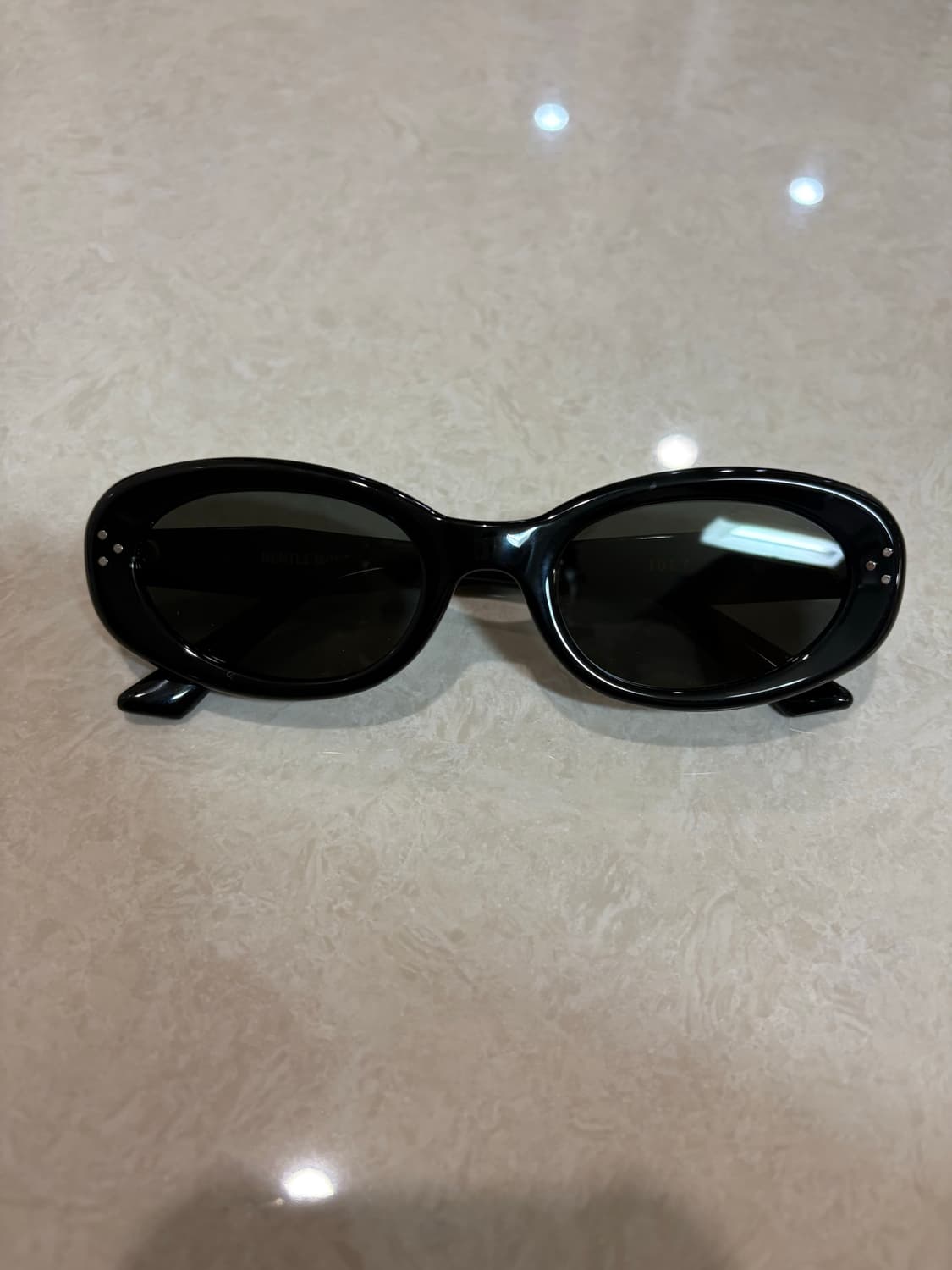 새상품 젠틀몬스터 줄라이 JULY 케이스포함 상품이미지2