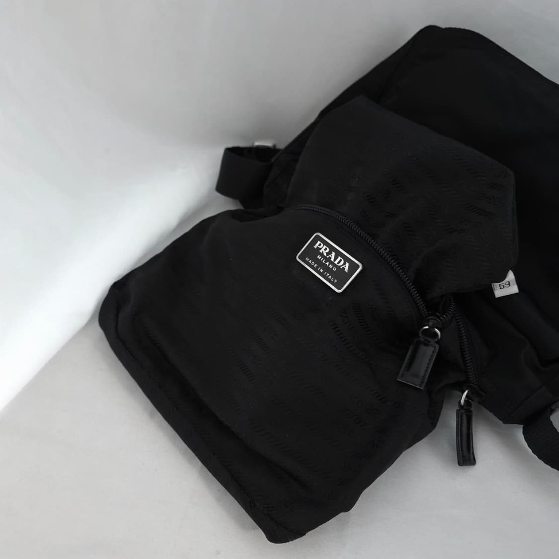 [정품 PRADA] 프라다 포코노 나일론 크로스백 주우재백 남녀공용 상품이미지8