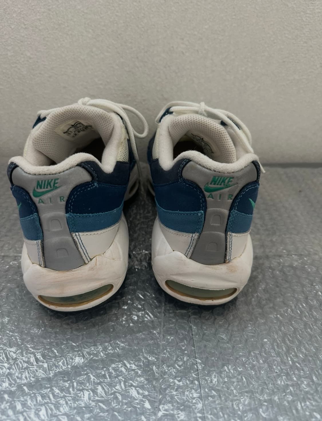 나이키 에어 맥스95 흰파검 275 상품이미지4